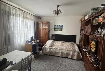Apartament 3 camere în zona COMPLEX BIG - 4
