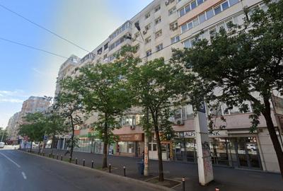 Mosilor / Eminescu / renovat / bl 1982 / - 8