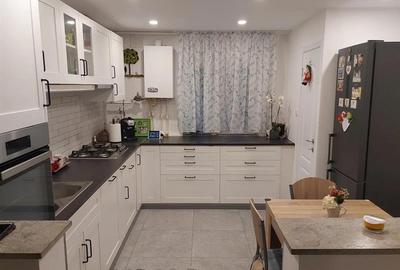 Vanzare apartament 3 camere renovat modern Zorilor zona Profi, Cluj-Napoca - 1