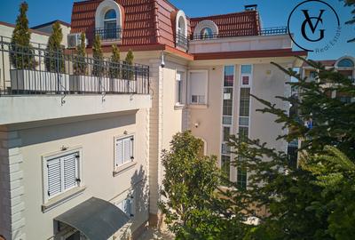 Vilă elegantă cu grădină și terasă – zonă liniștită, Centru - 1