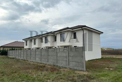 Casa insiruita cu 3 camere pe Calea Urseni - 11