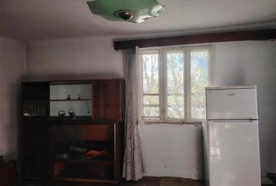 Casa batraneasca, cu toate utilitatile, locatie foarte buna - 4