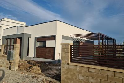 Casa pe parter - Zona Aviatorilor - 148.000 euro cu TVA - 4