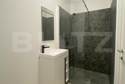 Casa pe calcan cu priveliste superba si compartimentare deosebita. - 15