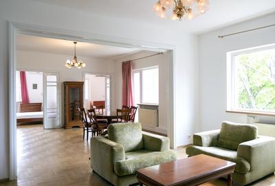 Apartament cu 3 camere în Dacia