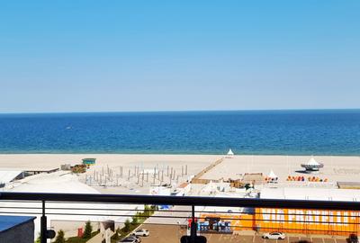 Apartament cu priveliste frontala la mare in zona Cluburilor - 12