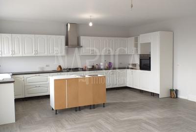 Casa 4 camere de vanzare in Dezmir - 5