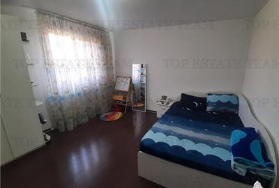 Casa spatioasa cu 8 camere si teren de 801 mp - ideala pentru 2 familii - 15