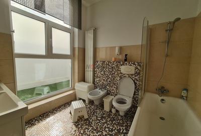 Private Estate lângă București | Vilă, Piscină & Sport Court - 11