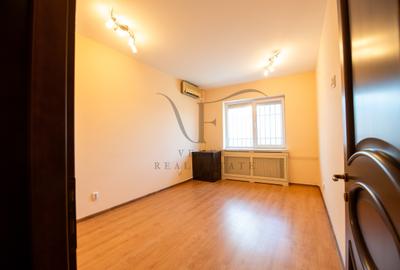 Vila EXCLUSIVISTA PREMIUM 22 camere 8bai lift piscina sauna panouri fotovoltaice - 26