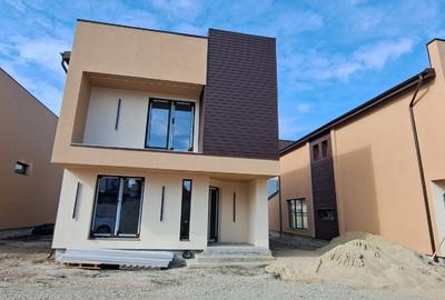 STR.RUBINULUI NR.7D,5CAMERE,265000euro+tva,400MP TEREN - 3