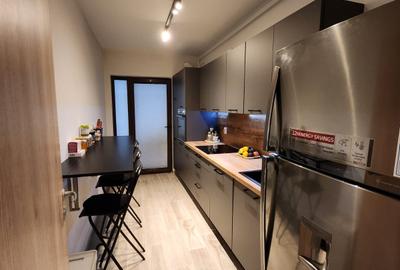 Apartament cu 3 camere decomandat, mobilat în Drumul Taberei