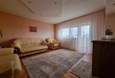 Neagoe Vodă- 3 camere decomandate/două balcoane/priveliște frumoasă - 2