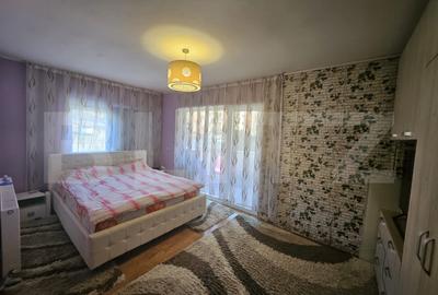 Apartament semidecomandat cu 4 camere, zona Stejarului - 1