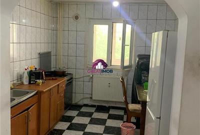 Inchiriez apartament 3 camere  Pantelimon(Cimitirul Armenesc) - 1