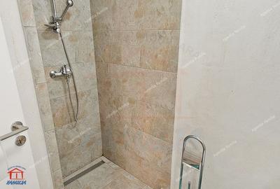 Trei camere de inchiriat Riviera by Viva - 4