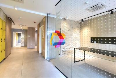 Spațiu comercial, 213 mp în Tractorul