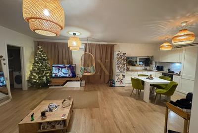 Apartament cu 2 camere semidecomandat, mobilat în Florești