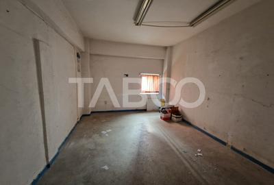 Spatiu comercial sau birouri in Turnisor la parter cu vad stradal - 12