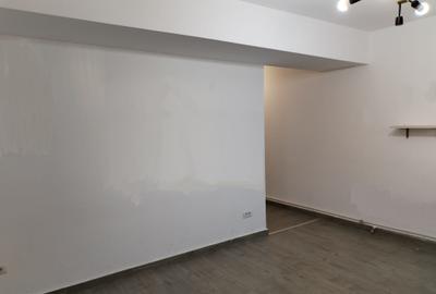 Studio cu curte proprie - bloc nou Central - 2