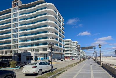 Spatiu comercial de vanzare in Mamaia Nord - prima linie la mare, pe Promenada - 1