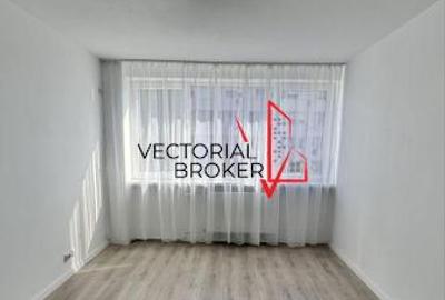 3 camere decomandat, revovat integral  Bld.Ferdinand - 1