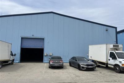 Spațiu industrial, de 1,750 mp, în Central