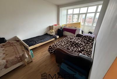 Apartament 2 camere decomandate et. 7/10 Mihai Viteazul - 1