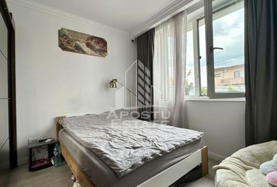 Jumatat de duplex cu 5 camere de vanzare in Dumbravita - 12