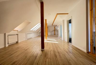 De inchiriat vilă interbelică restaurată - 354 mp utili - D+ P + 1+M  - Capitale - 21