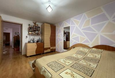 Zona Traian, casa cu etaj, an constructie 2008 - 6