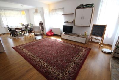 Duplex Spatios si cochet - 4