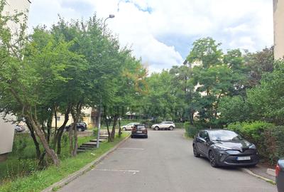 Apartament cu 4 camere decomandat, mobilat în Zorilor