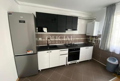 Apartament cu 3 camere semidecomandat, mobilat în Florești