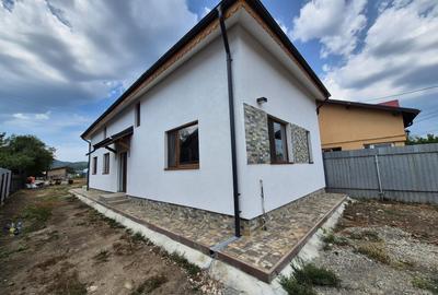 Vila/casa noua: P+M, Banesti-Prahova - 150 mp utili + teren 875 mp! - 39