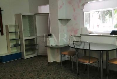 Vanzare apartament 2 camere Zorilor, zona UMF. - 2