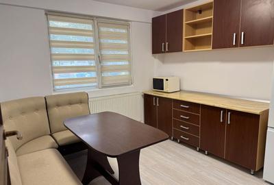 Apartament cu 3 camere, complet renovat, mobilat și utilat, finisaje moderne. - 5