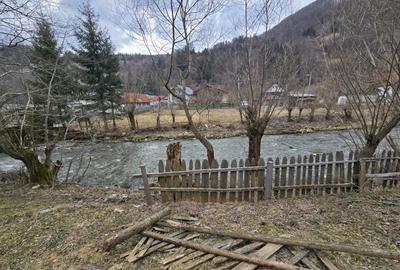 Casă de vânzare în zona pitorească Sătic – Rucăr, lângă râul Dâmbovicioara - 2