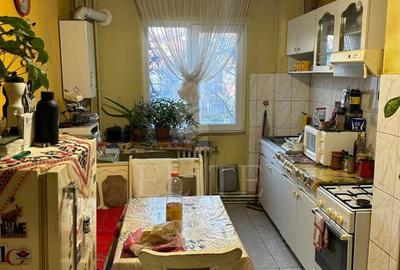 Apartament cu 3 camere semidecomandat în Mănăștur