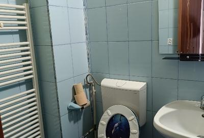 Vand apartament în zona foarte bună - 2