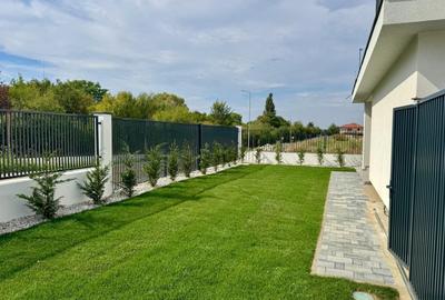 Duplex cu 5 camere în Dumbrăvița