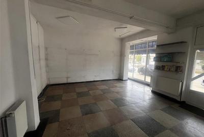 Spatiu comercial de 120 mp in Plopeni, zona cu vad . - 3