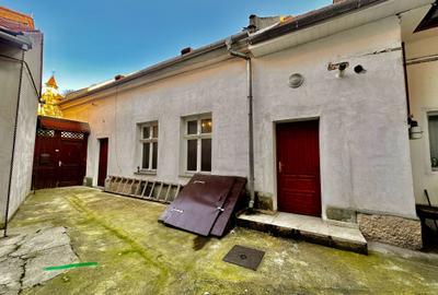 Casa + Spatiu Comercial  * Central * Brasov * - 14