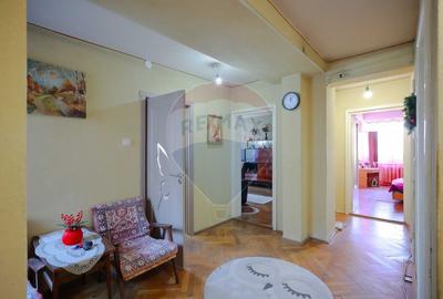 De vânzare apartament cu 3+1camere, priveliște frumoasă, Centrul Civic - 8