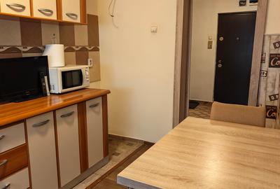 Apartament cu 2 camere, structura circulara zona 1 Decembrie - 4