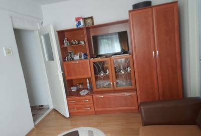 Vand/Schimb apartament 3 camere catanga - 1
