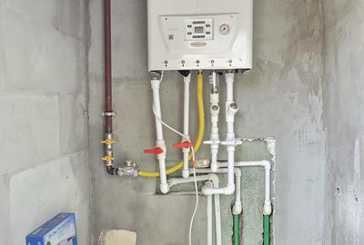 OCAZIE ! ZONA MEDEEA CASA 5 CAMERE SC=120 MP. CU TEREN 220 MP. PRET 135.000 EURO - 6