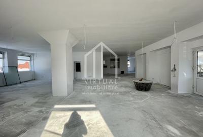 Spatiu comercial cu 8 camere, 5 bai, terasa - zona Centrala - 22