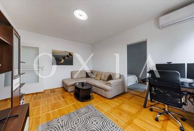 Apartament cu 2 camere semidecomandat, mobilat în Dâmbovița