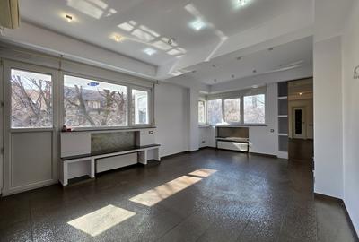 Studio nedecomandat, 40 mp, etaj 2, Bulevardul Carol I - 24